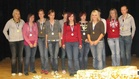 D-tyttöjen ykkösjoukkue sai piirinmestaruusmitalit kaulaansa. 